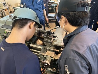 R6機械技術科北光中学校見学3