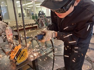 R5機械技術科製作課題自転車スタンド4