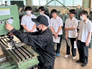 R05機械技術科網走桂陽高校見学1