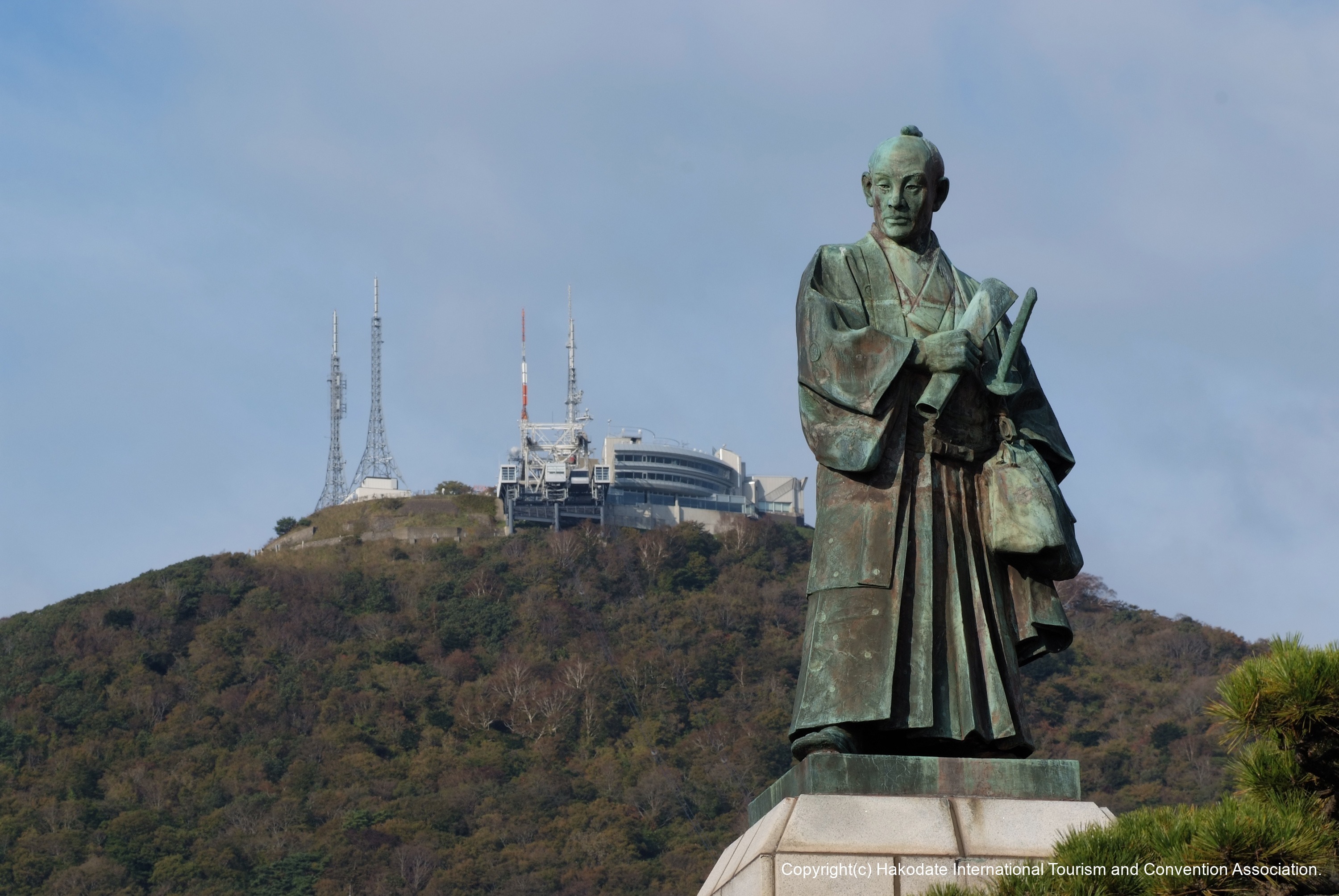 【函館市】高田屋嘉兵衛像.jpg