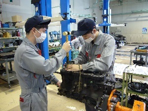 １年Dエンジン実習２