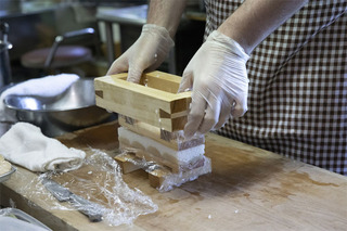 押し寿司体験-1