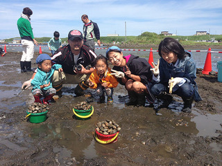 潮干狩り体験2