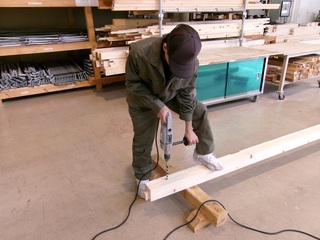 アンカーボルト穴開け