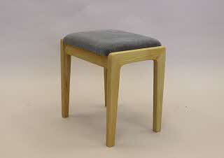 令和３年度スツール作品01