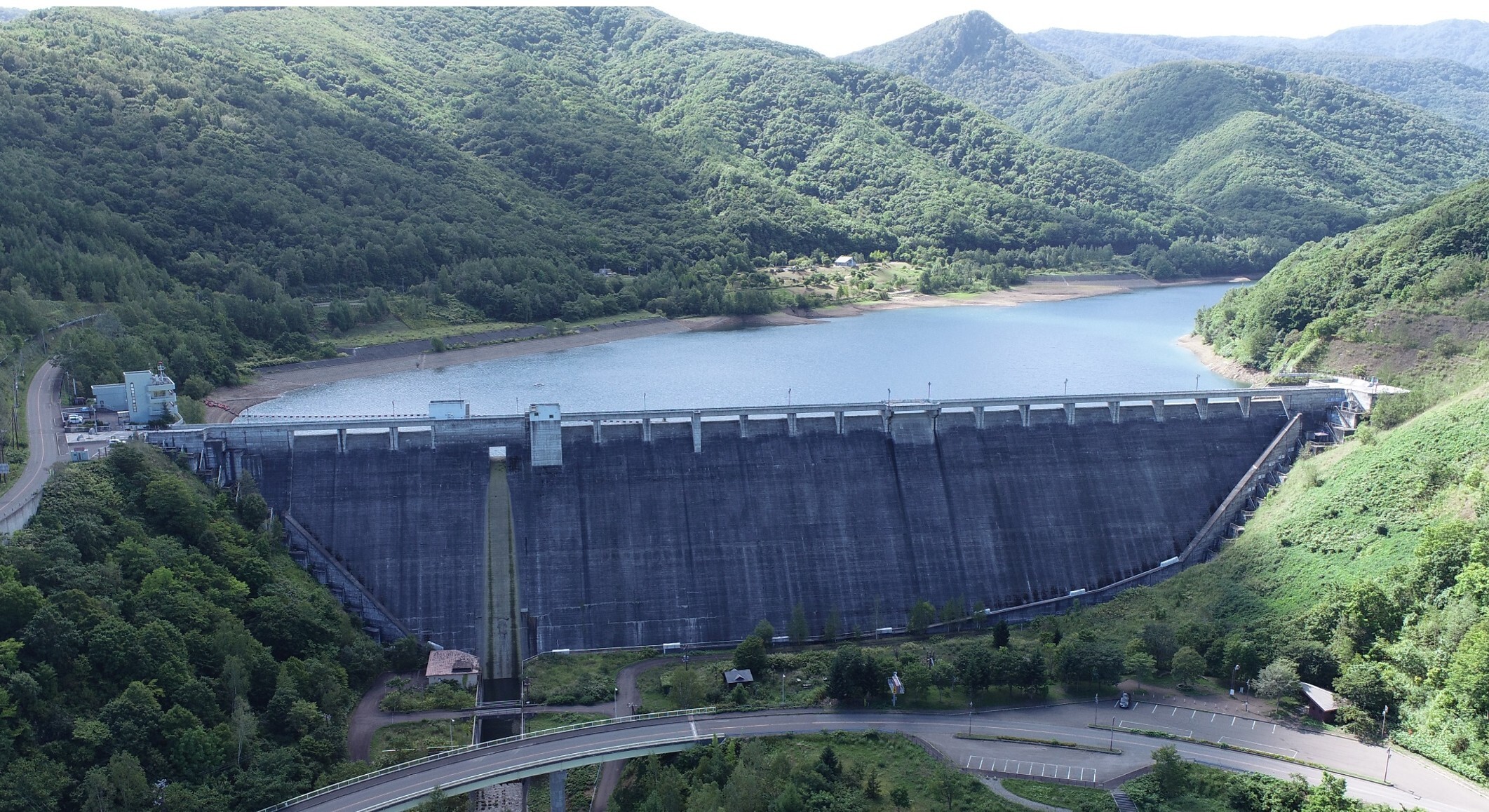 朝里ダム.jpg