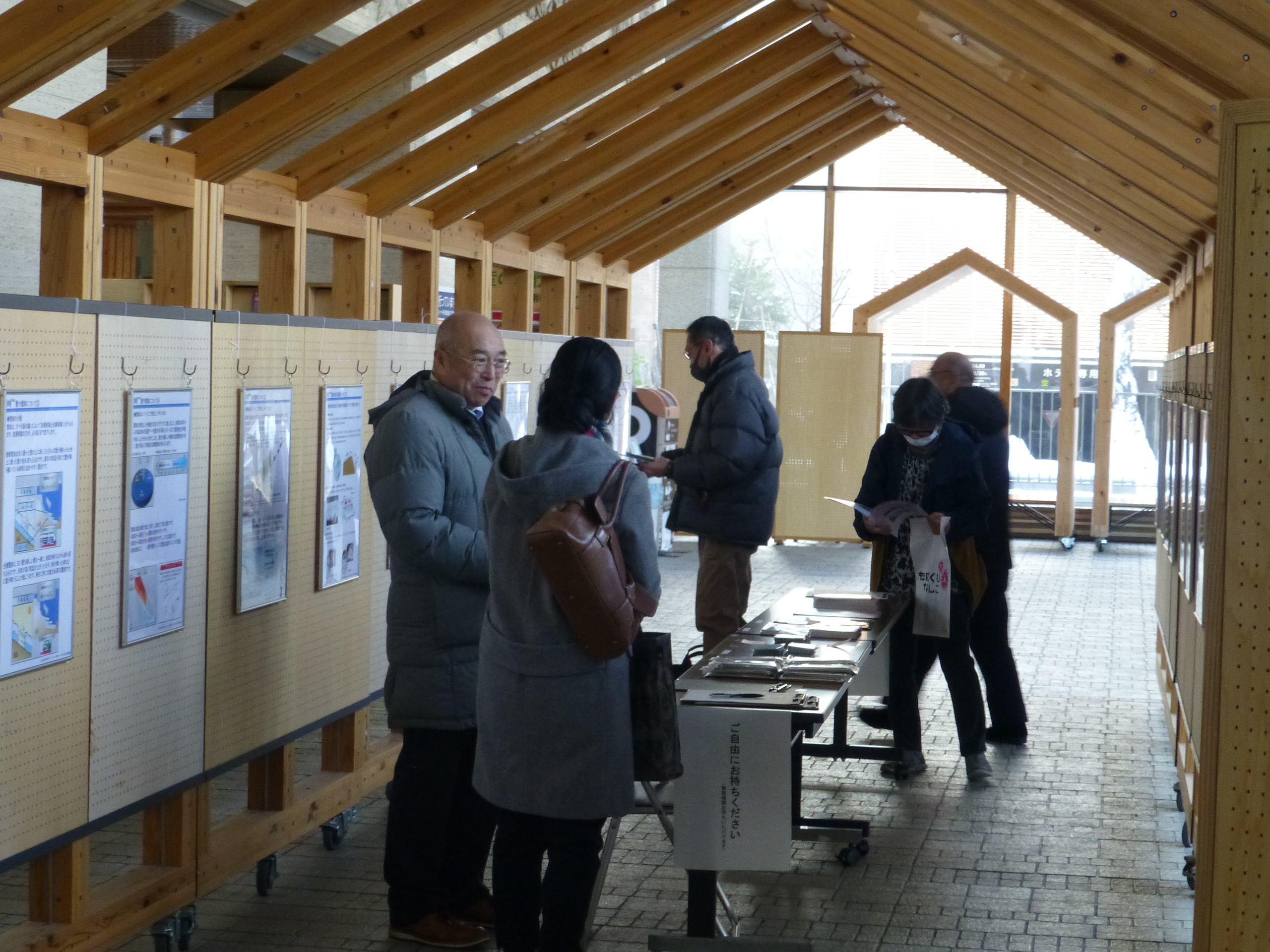 P1120066 (JPG 2.22MB)