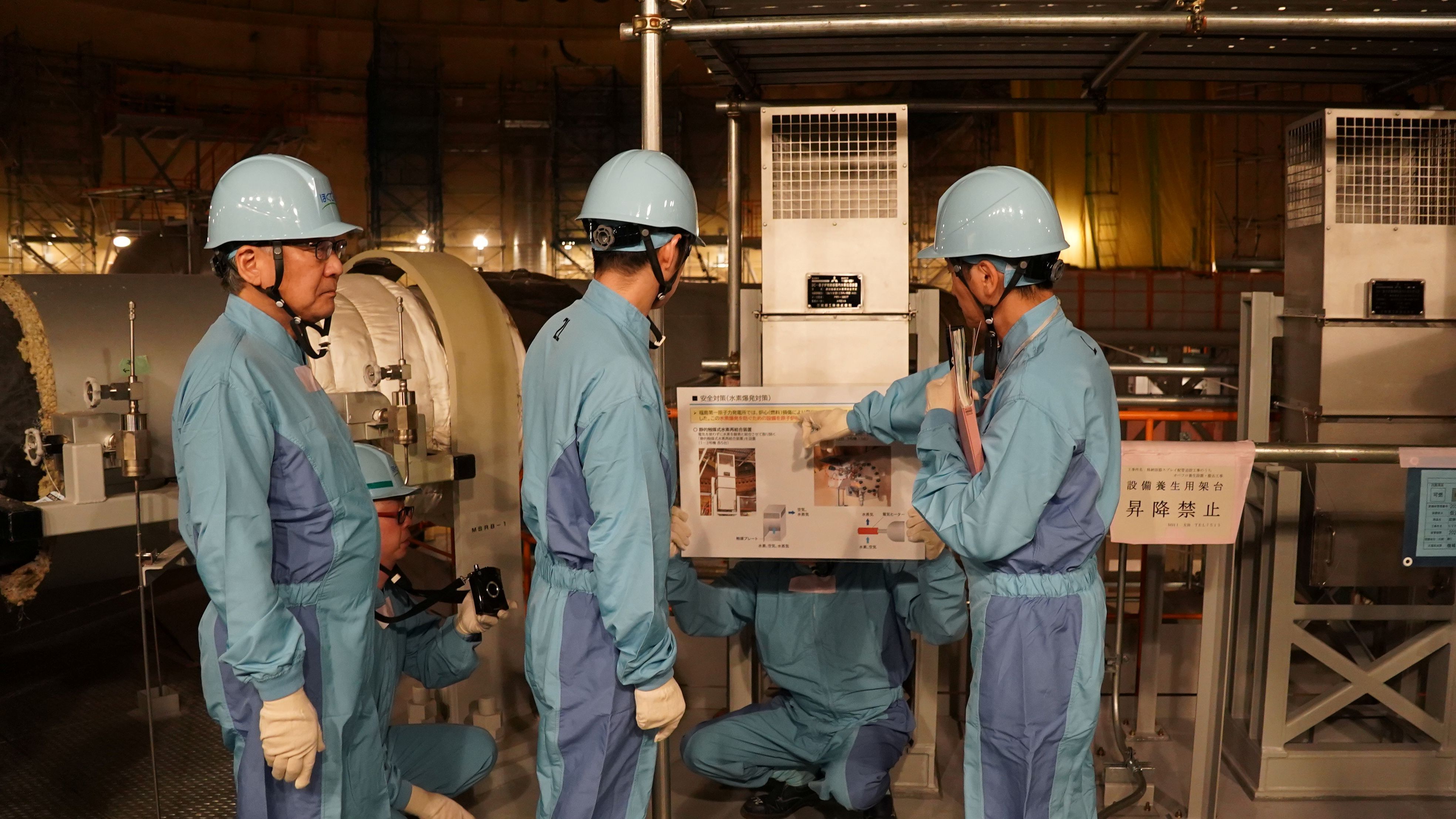 3号機(静的触媒式水素再結合装置) (75) (JPG 917KB)