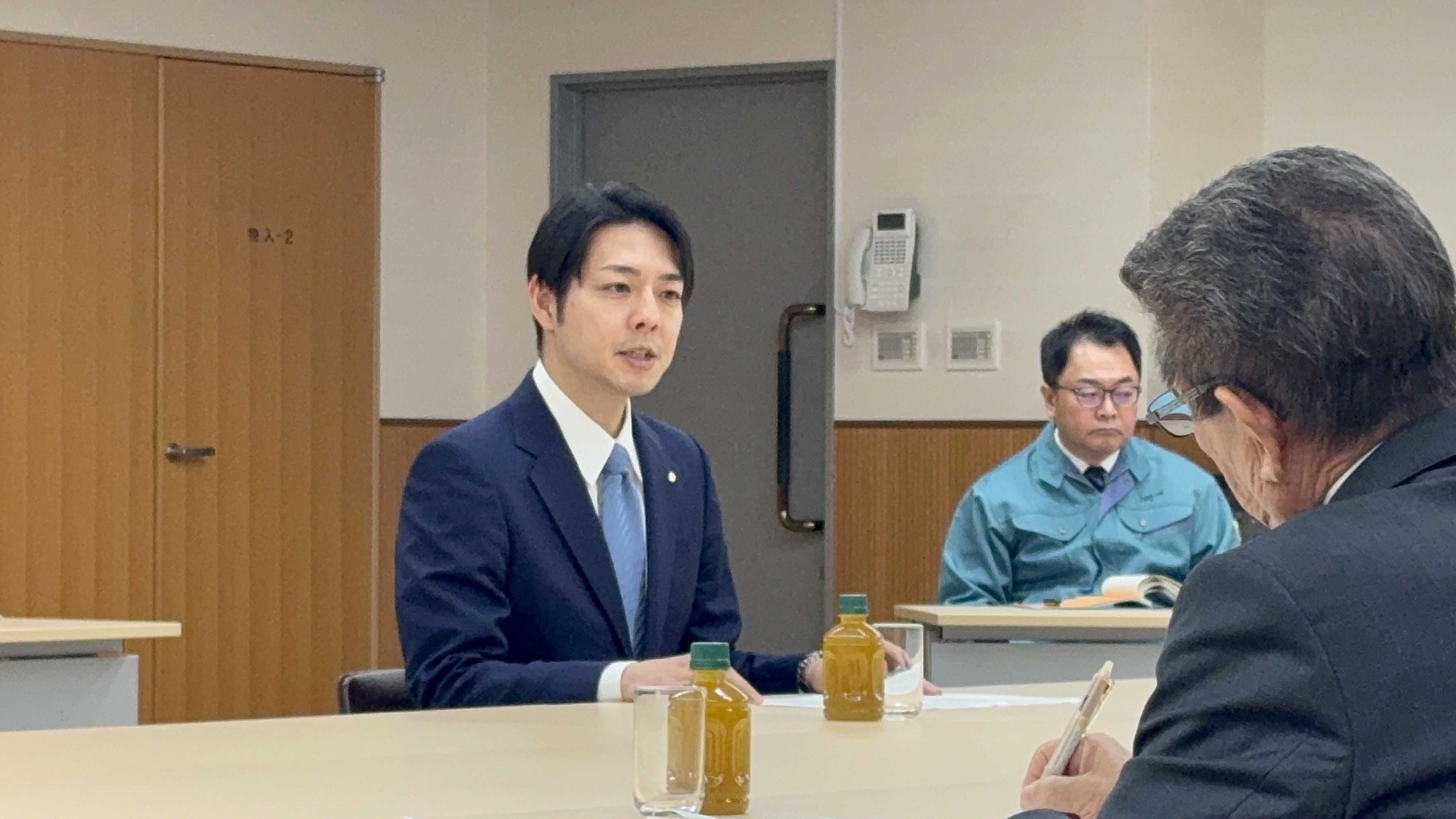 岩宇4町村長と知事の面談状況