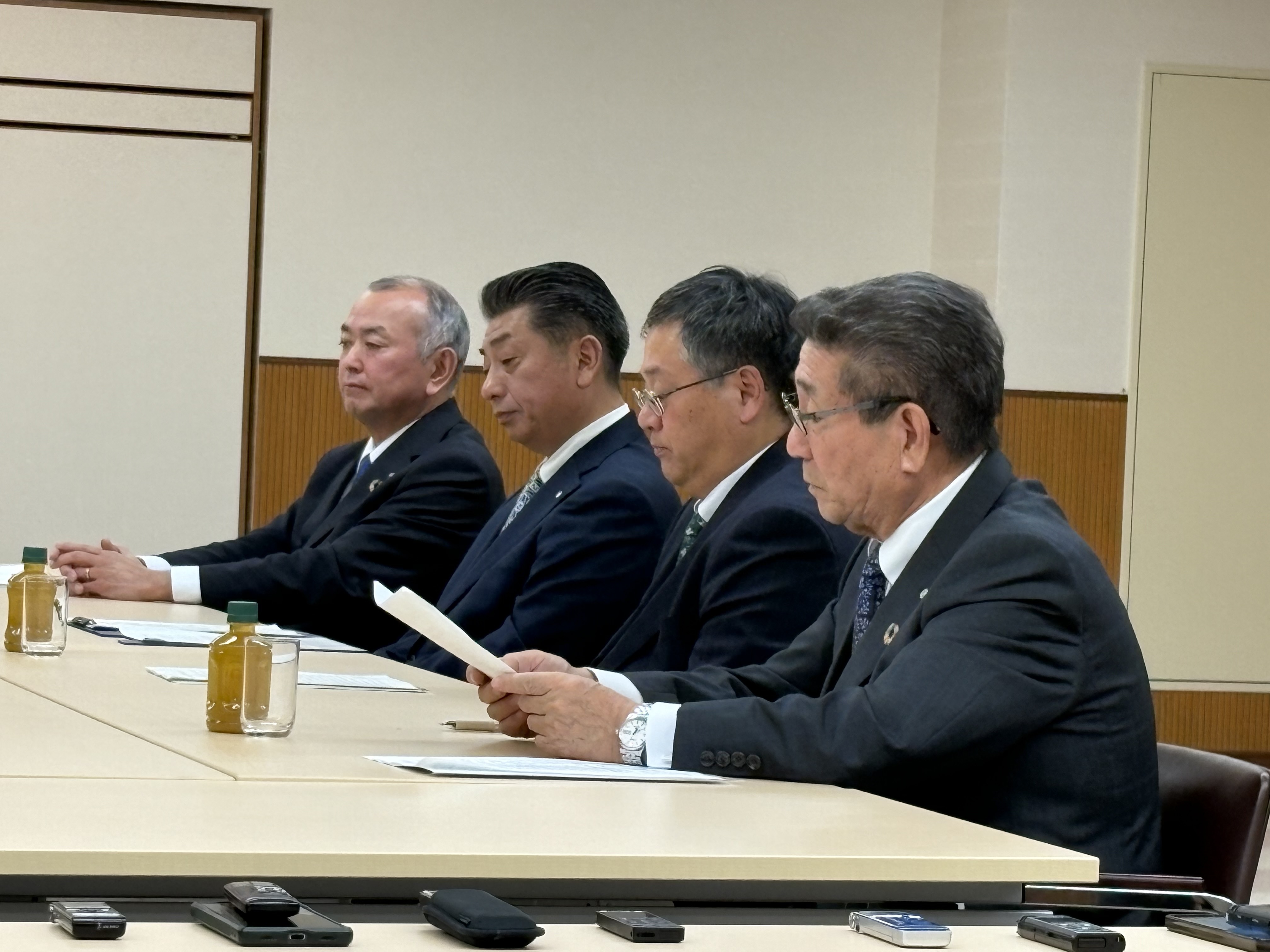 岩宇4町村長と知事の面談状況4