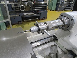 タップ・ダイスホルダー1