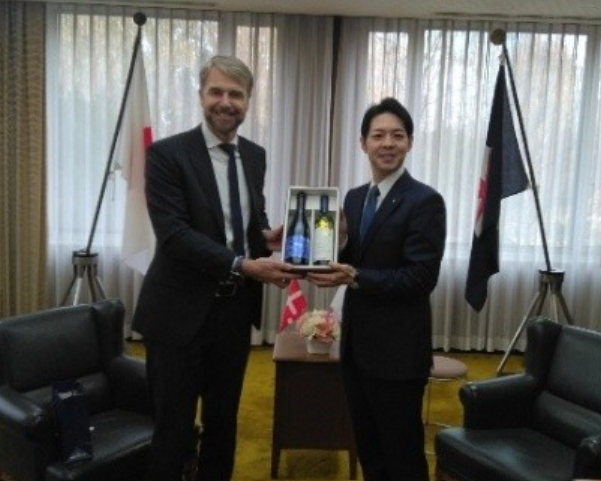 駐日デンマーク王国大使の写真