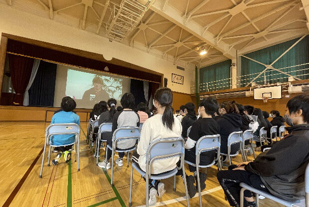 帯広市立若葉小学校との交流の様子（3）