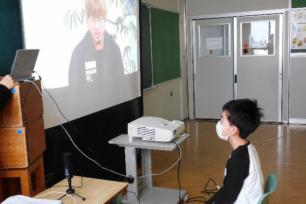 函館市立赤川小学校との交流の様子(3)