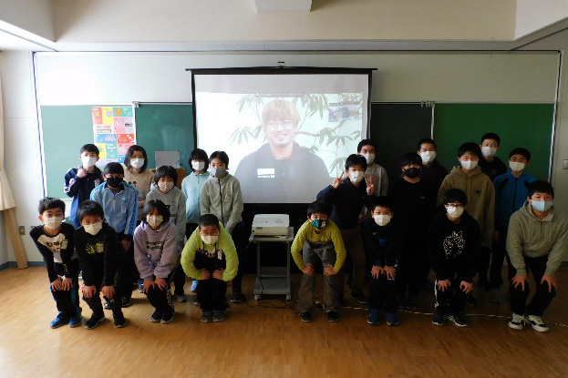 函館市立赤川小学校との交流の様子(4)