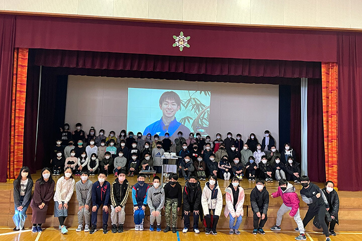 北広島市立大曲小学校との交流の様子(4)